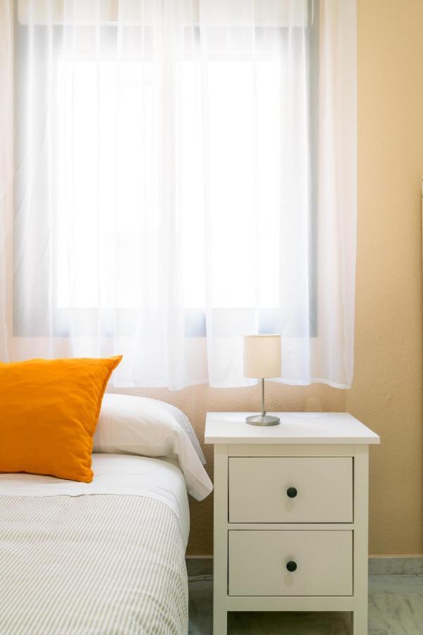 Centrico II Donkey Parking Incluido Apartman Sevilla Kültér fotó