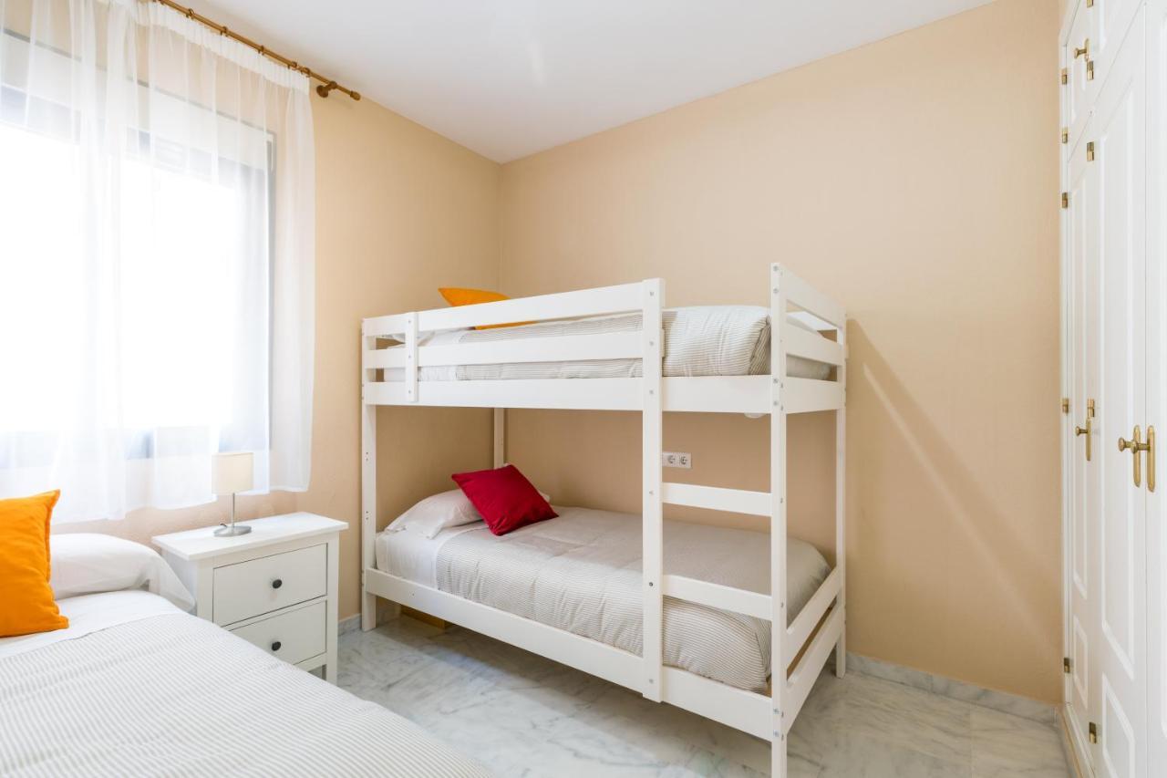 Centrico II Donkey Parking Incluido Apartman Sevilla Kültér fotó